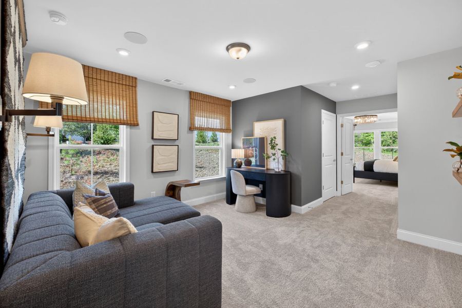 Representative furnished interior of a home built from the Cooper by Pulte Homes in Ansley Towns, Cumming (Image 36).