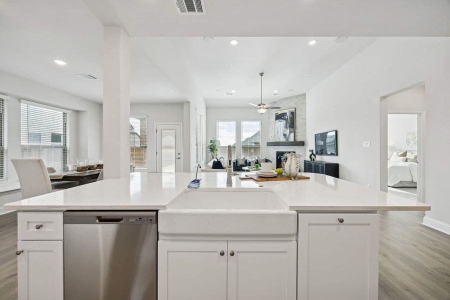 Furnished interior view inside a new home in Las Lomas, Forney (Image 18).