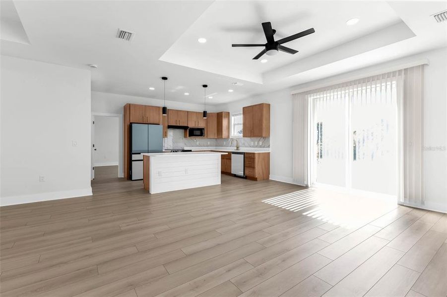 Image 47 of a home in .