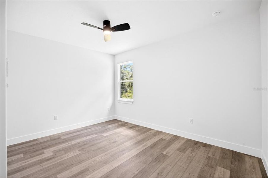 Spacious, unfurnished interior of a new home in , Port Charlotte (Image 16).