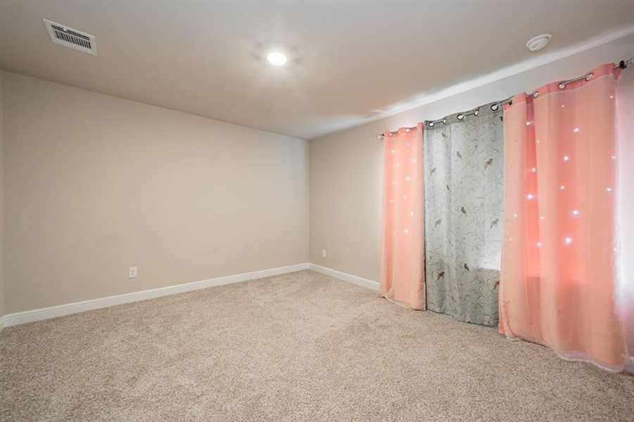 5th Bedroom upstairs