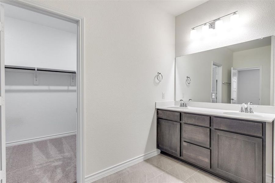 Furnished interior view inside a new home in Sierra Vista at Kelly Ranch, Aledo (Image 11).
