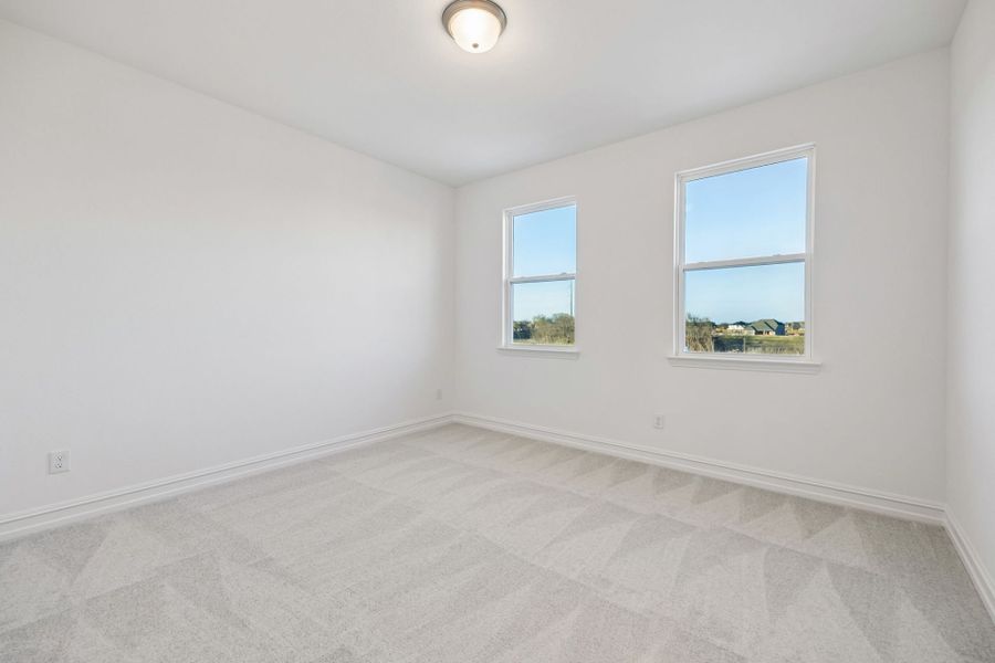 Representative unfurnished interior of a home built from the Oglesby by Pulte Homes in Pinnacle at Legacy Hills, Celina (Image 30).