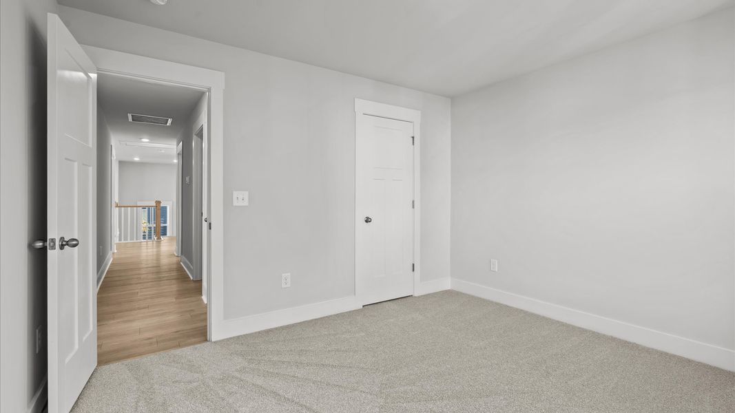 Furnished interior view inside a new home in Wells Crossing, Seneca (Image 32).