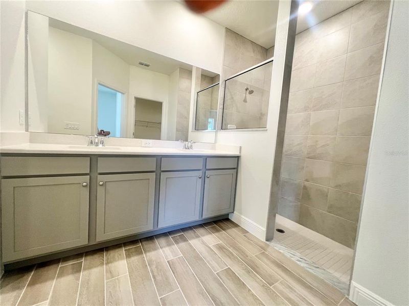 Furnished interior view inside a new home in Palm Coast, Palm Coast (Image 8).