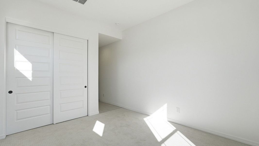 Furnished interior view inside a new home in Arroyo Seco - Palazzo, Buckeye (Image 8).