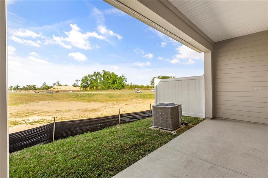 Exterior details and patio area of a home in , Ocala (Image 19).