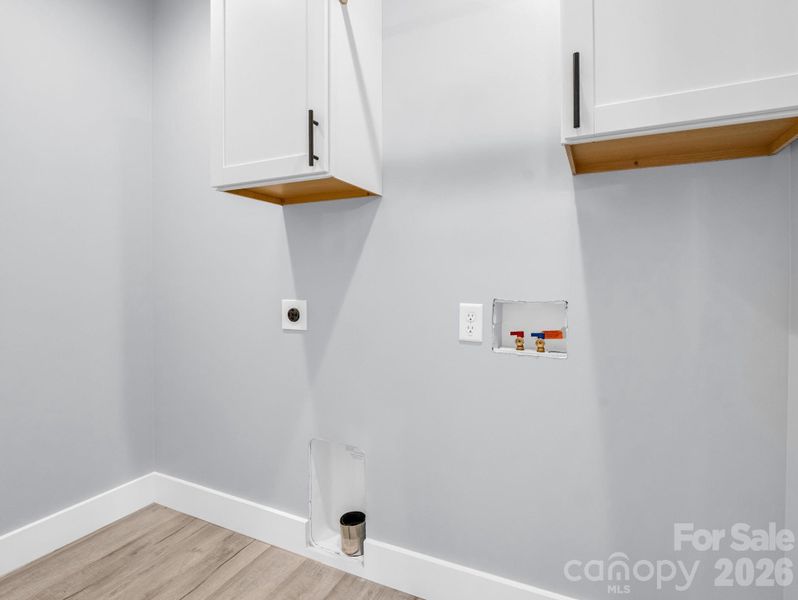 Spacious, unfurnished interior of a new home in , Rosman (Image 29). Spacious, unfurnished interior of a new home in , Rosman (Image 29).