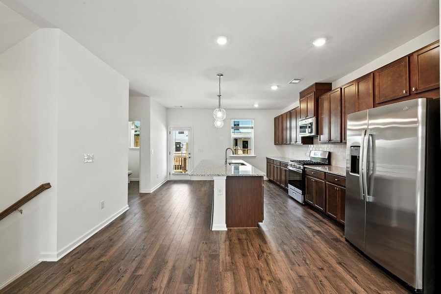 Image 30 of a home in Henson Square. Image 30 of a home in Henson Square.