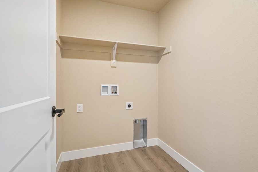 Spacious, unfurnished interior of a new home in The Glen, Colorado Springs (Image 43). Spacious, unfurnished interior of a new home in The Glen, Colorado Springs (Image 43).
