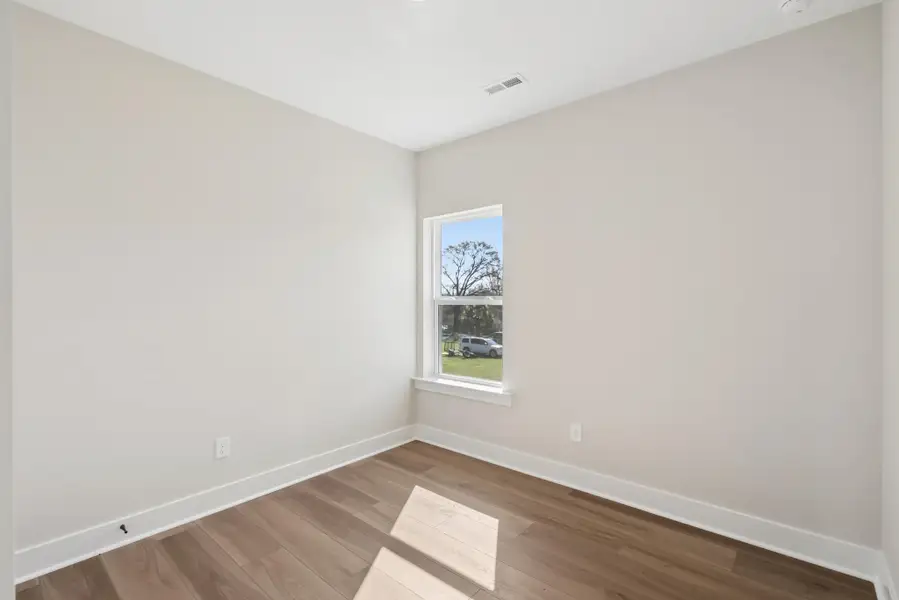 Spacious, unfurnished interior of a new home in Discover - Select, North Charleston (Image 10).