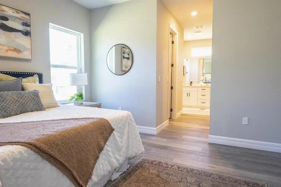 Furnished interior view inside a new home in , Ocala (Image 33).