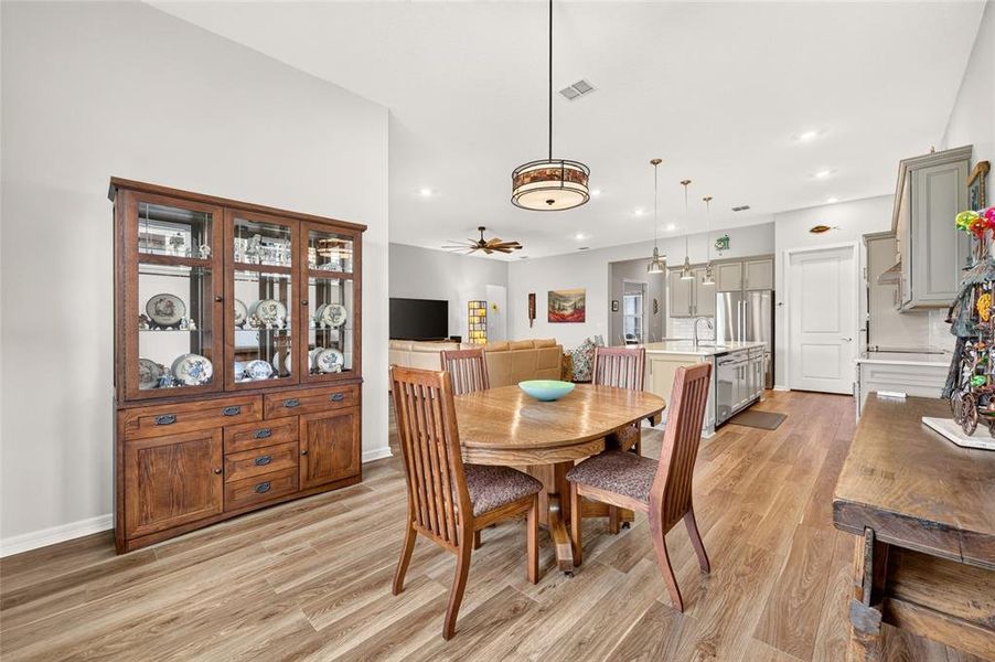 Furnished interior view inside a new home in , Ocala (Image 28).