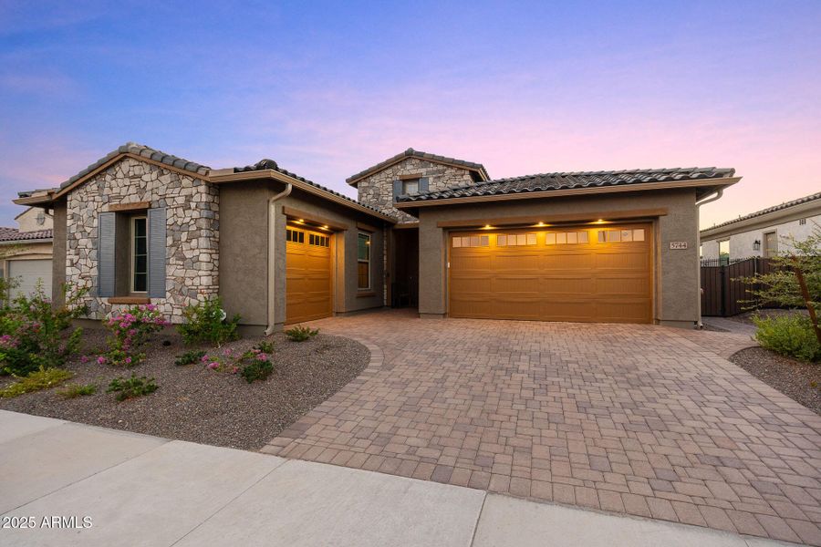 5744 N 208th Lane 5744 N 208th Lane