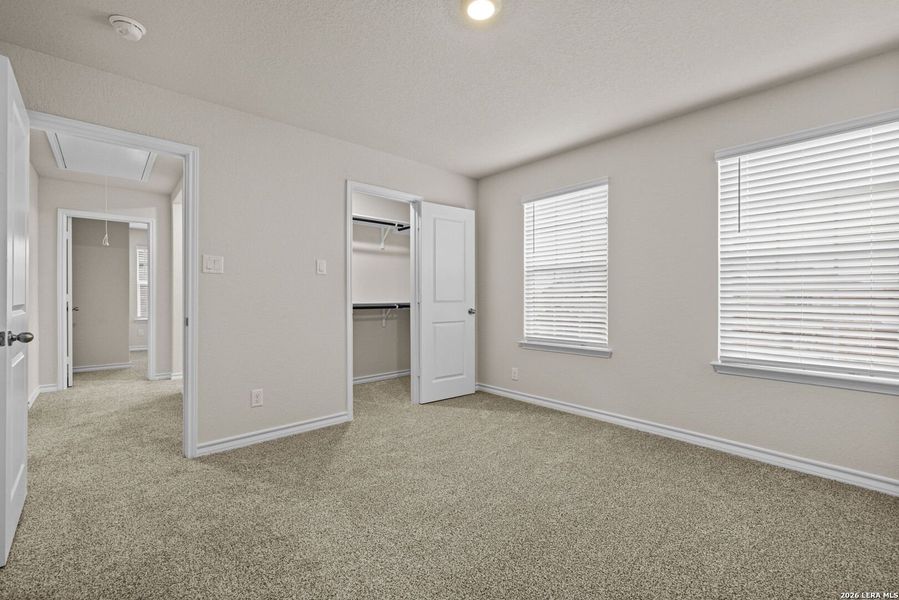Spacious, unfurnished interior of a new home in Avenida, Converse (Image 18). Spacious, unfurnished interior of a new home in Avenida, Converse (Image 18).