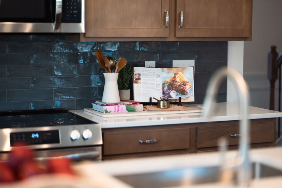 Close-up of interior finishes inside a home in Chestnut Creek Crossing, Collegedale (Image 22).