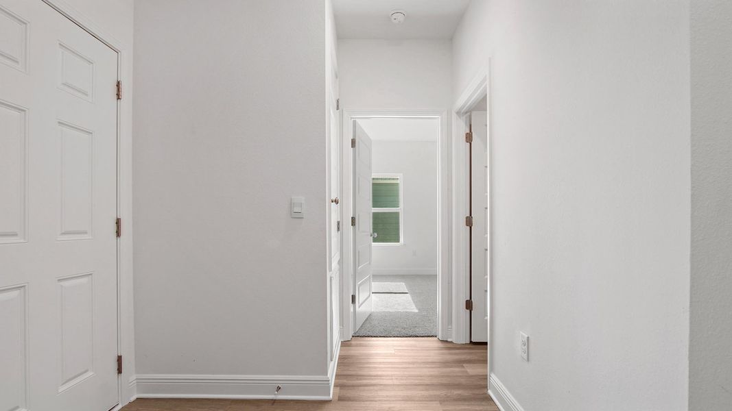 Spacious, unfurnished interior of a new home in Owl's Head Farms, Freeport (Image 17). Spacious, unfurnished interior of a new home in Owl's Head Farms, Freeport (Image 17).