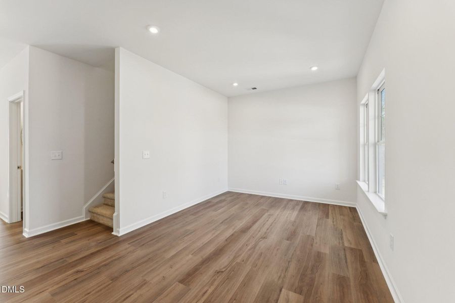 1-web-or-mls-DSC05587