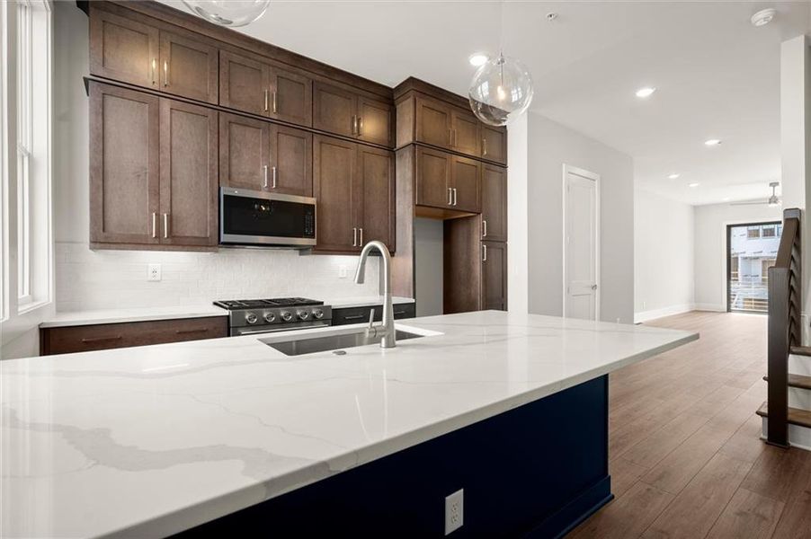 Furnished interior view inside a new home in , Alpharetta (Image 11).