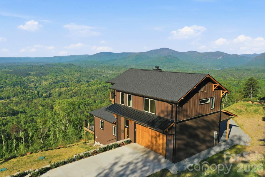 Image 43 of a home in .