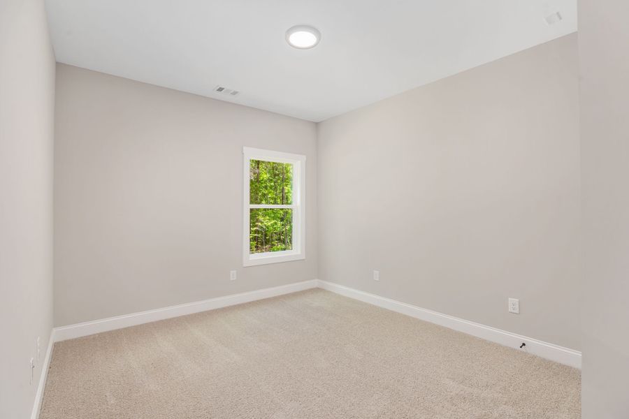 Spacious, unfurnished interior of a new home in Flint Farms, Concord (Image 17).