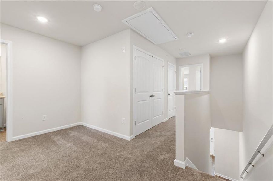Spacious, unfurnished interior of a new home in Carolina, Palmetto (Image 22). Spacious, unfurnished interior of a new home in Carolina, Palmetto (Image 22).
