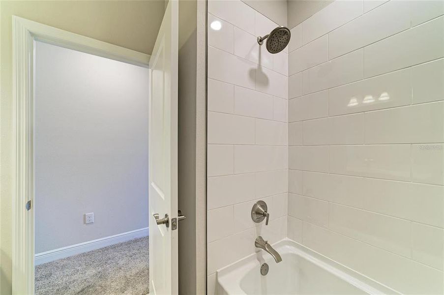 Close-up of interior finishes inside a home in Oakfield, Parrish (Image 20).