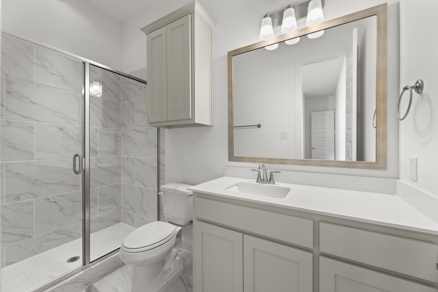 Furnished interior view inside a new home in Nelson Lake Estates, Rockwall (Image 16).