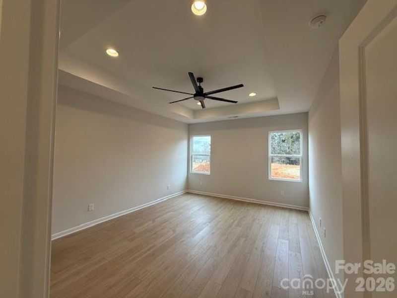 Spacious, unfurnished interior of a new home in , Salisbury (Image 12).