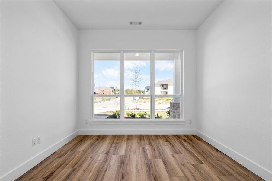 Spacious, unfurnished interior of a new home in Solterra, Mesquite (Image 19). Spacious, unfurnished interior of a new home in Solterra, Mesquite (Image 19).