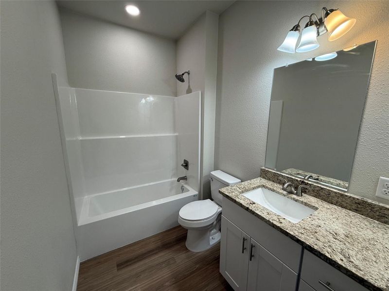 Furnished interior view inside a new home in , Longview (Image 4).