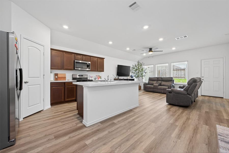 Furnished interior view inside a new home in Presswoods, Splendora (Image 7).