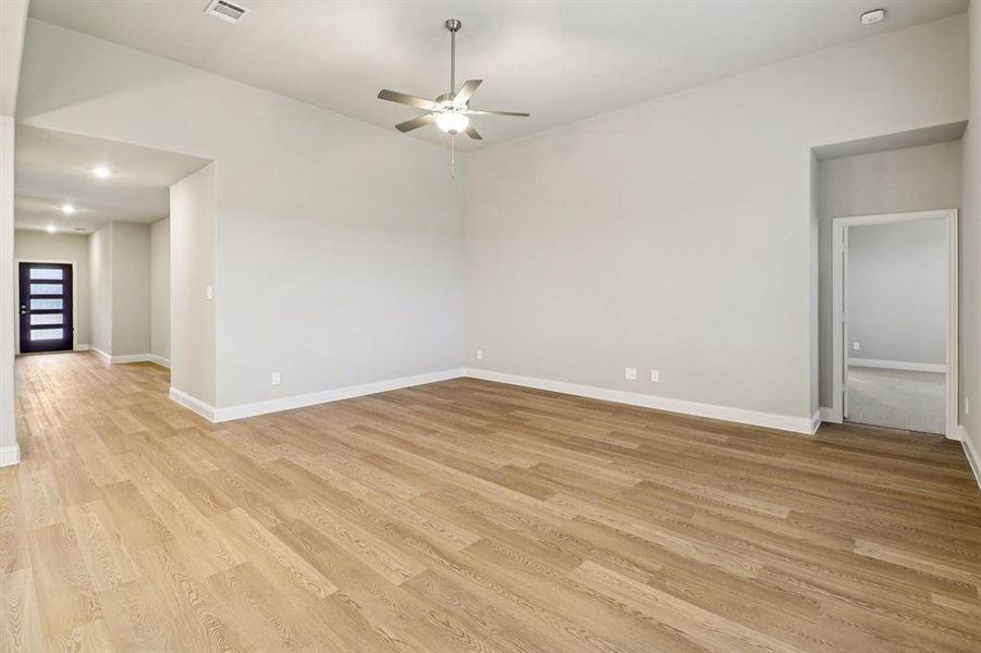 Photo is not of the actual home, but is an inspirational photo of builder’s model home and may depict options, furnishings, and/or decorator features that are not included.