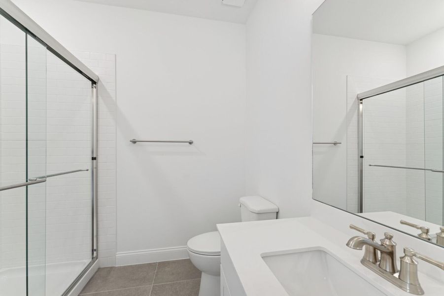 BR 4 Bath BR 4 Bath