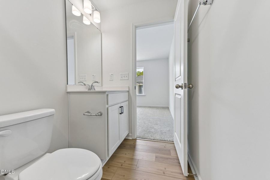 33-web-or-mls-Chrys St-S0205-033