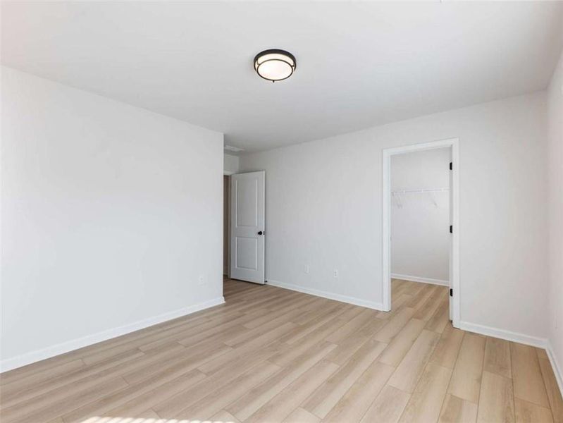 Spacious, unfurnished interior of a new home in , Buford (Image 33).