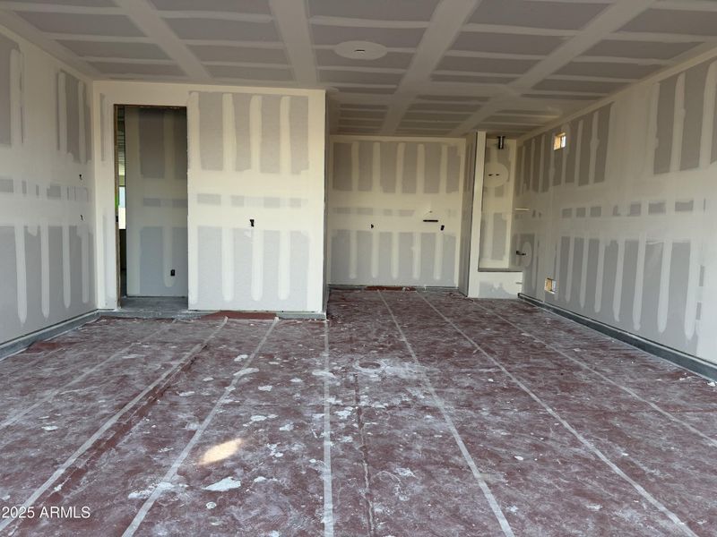 0015_ 2.5 Tandem Garage