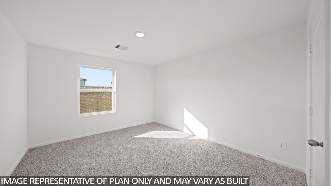 Spacious, unfurnished interior of a new home in Sunterra Lakes, Brookshire (Image 15).