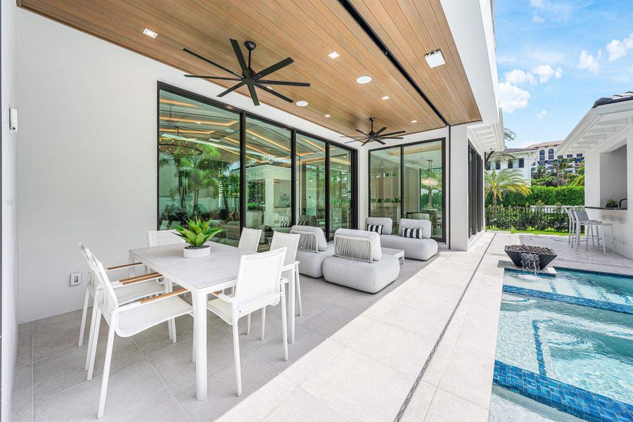 Exterior details and patio area of a home in , Boca Raton (Image 37).