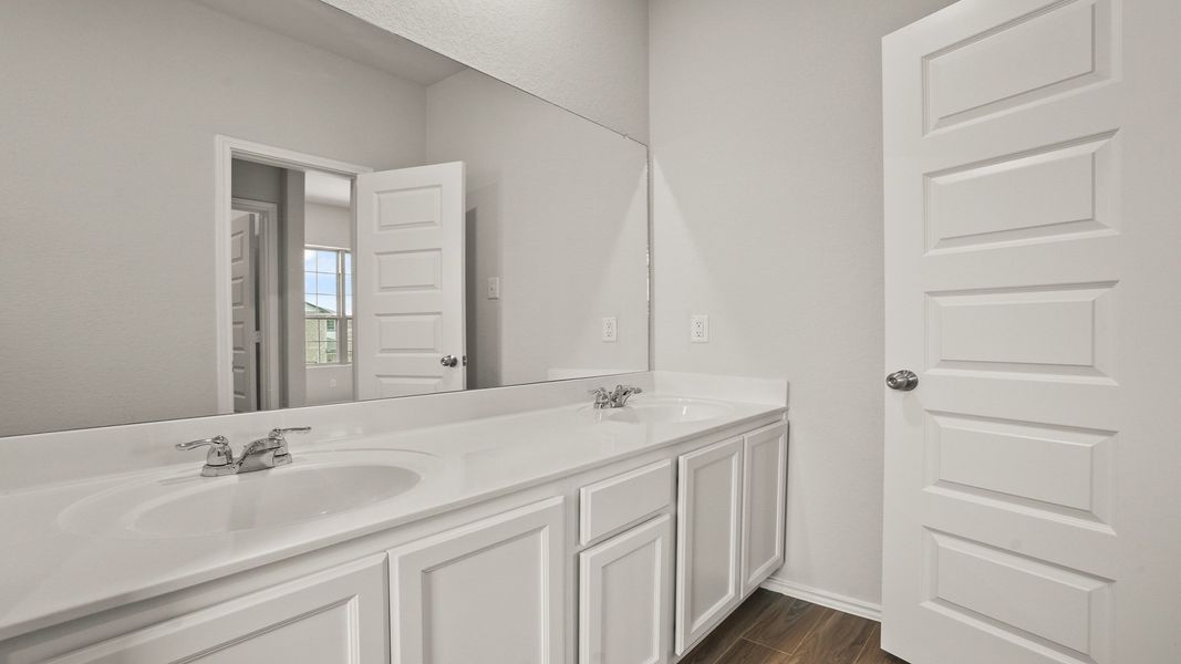 Furnished interior view inside a new home in Somerset Trails, San Antonio (Image 7). Furnished interior view inside a new home in Somerset Trails, San Antonio (Image 7).