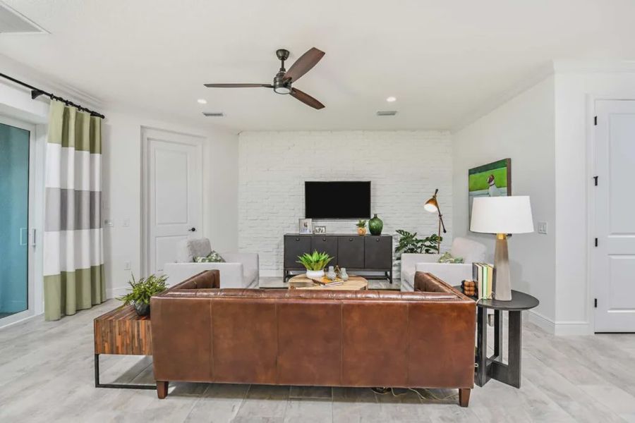 Furnished interior view inside a new home in Windward, Lakewood Ranch (Image 9). Furnished interior view inside a new home in Windward, Lakewood Ranch (Image 9).