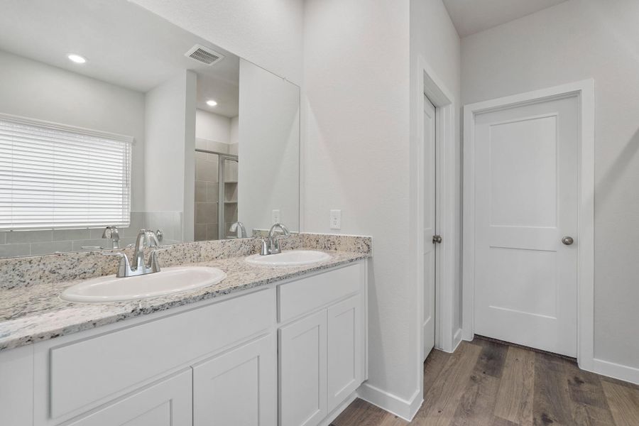 Furnished interior view inside a new home in Lexington Heights, Willis (Image 7).
