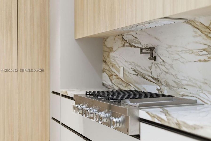 Close-up of interior finishes inside a home in , Fort Lauderdale (Image 18).