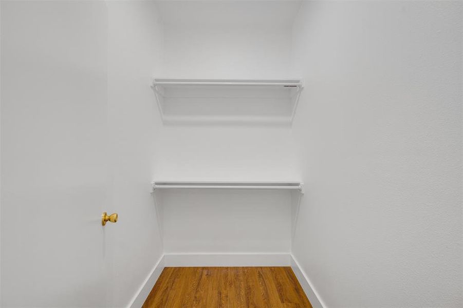 Spacious, unfurnished interior of a new home in , Sumner (Image 19).