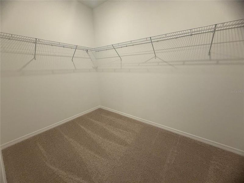 Spacious, unfurnished interior of a new home in Northlake Classical, Winter Garden (Image 12).