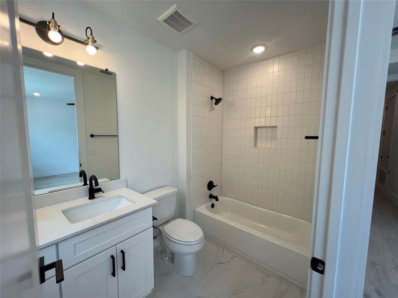 Furnished interior view inside a new home in The Grove, Austin (Image 5). Furnished interior view inside a new home in The Grove, Austin (Image 5).