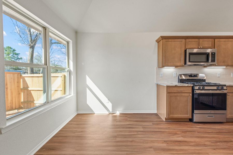 Furnished interior view inside a new home in , Navasota (Image 12).
