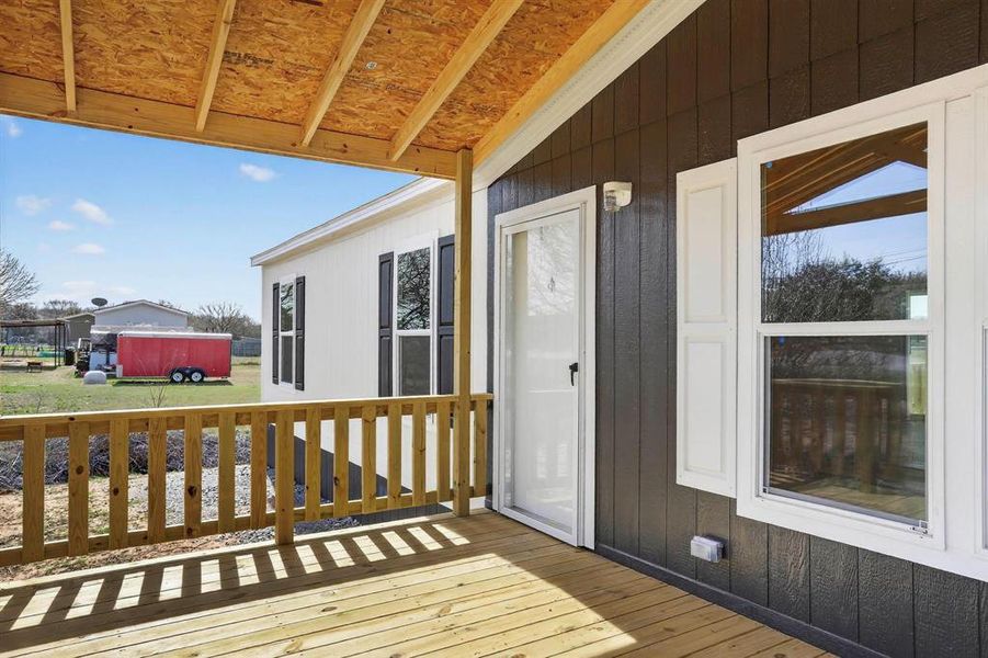Exterior details and patio area of a home in , Aurora (Image 16).