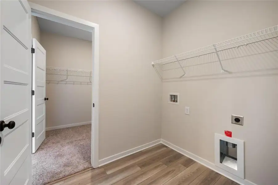 Spacious, unfurnished interior of a new home in Summerlin, Winder (Image 23).