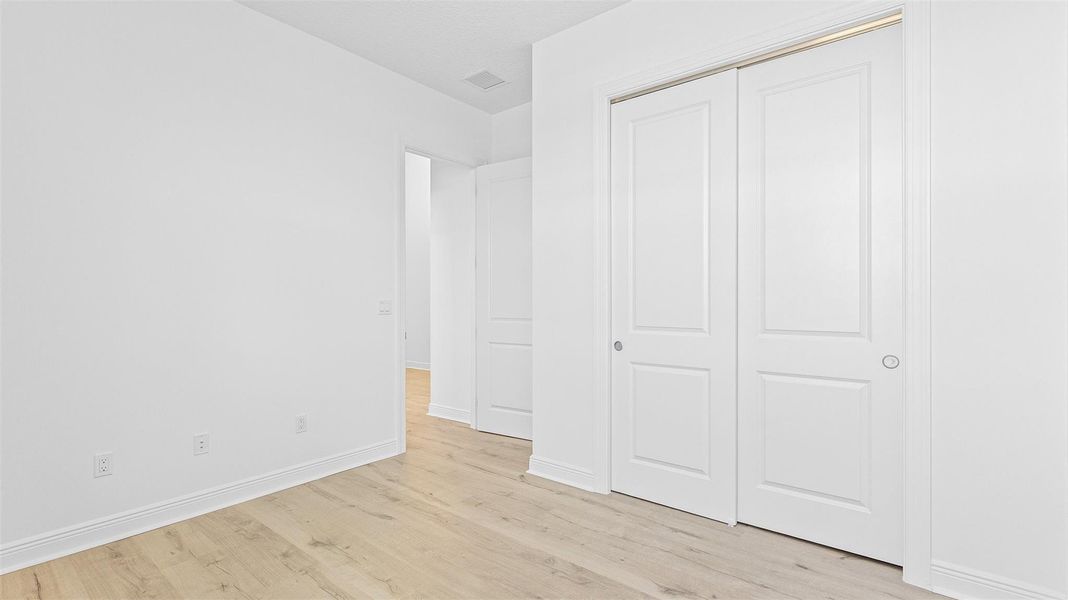 Spacious, unfurnished interior of a new home in , Port St. Lucie (Image 23).